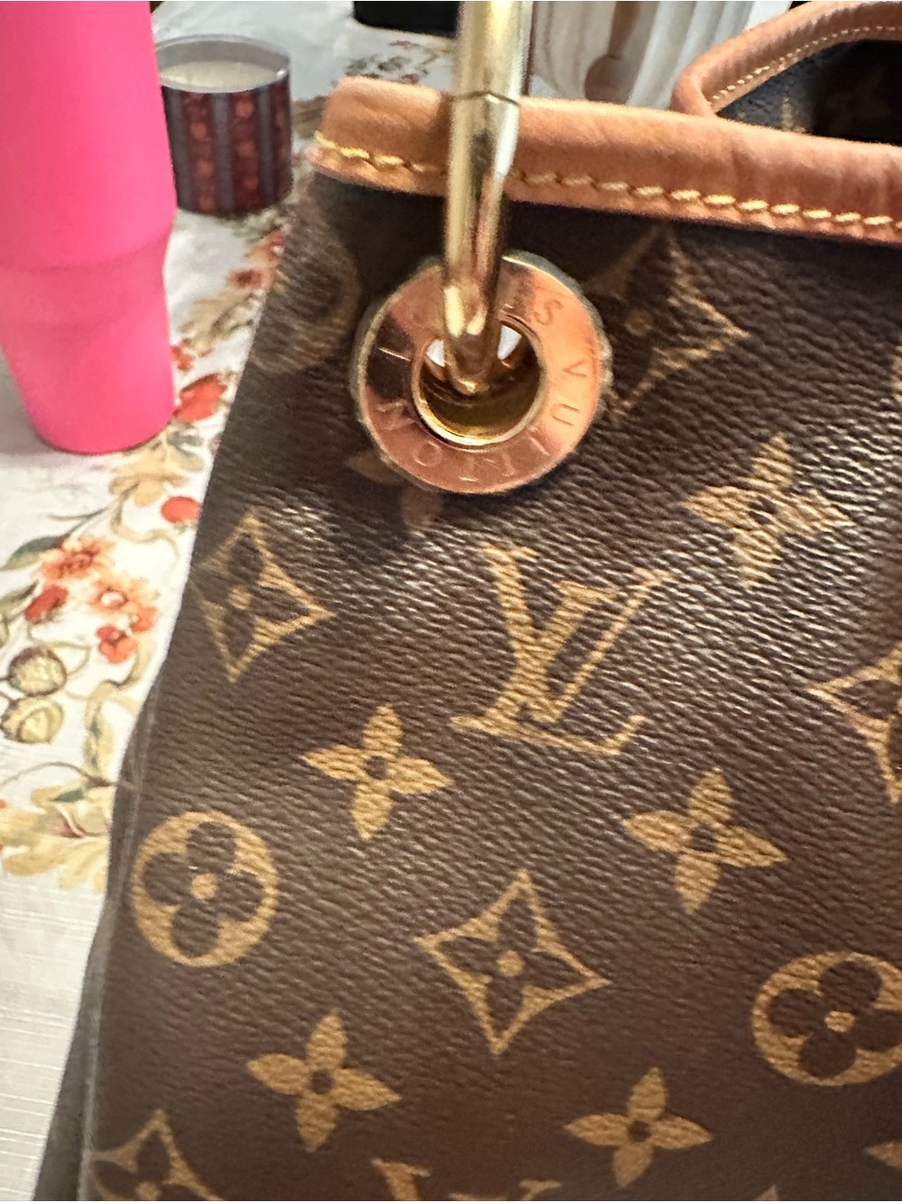 Authentic Louis Vuitton Monogram Canvas Hobo Shoulder Bag in Brown and Tan - Picture 9 of 12